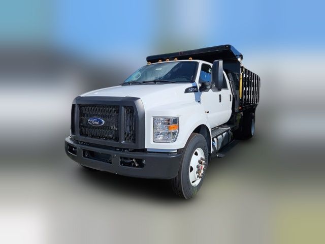 2025 Ford F-750 Base