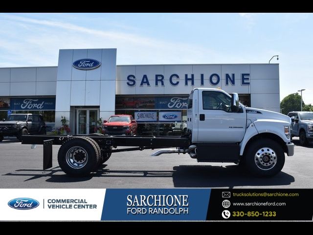 2025 Ford F-750 Base