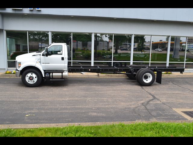 2025 Ford F-750 Base