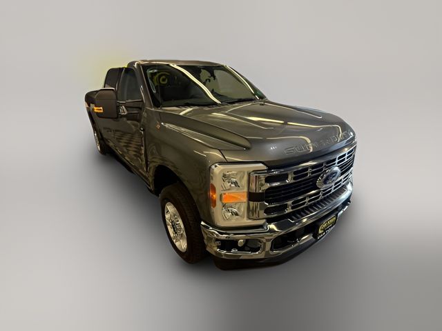 2025 Ford F-250 XLT