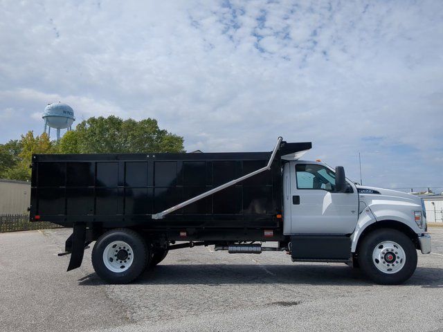 2025 Ford F-650 Base