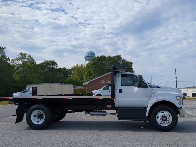 2025 Ford F-650 Base