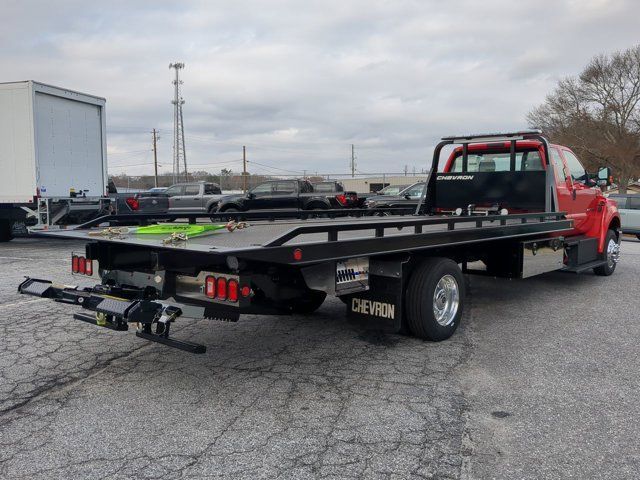 2025 Ford F-650 Base