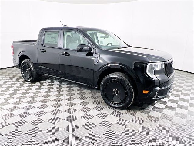 2025 Ford Maverick Lobo Standard