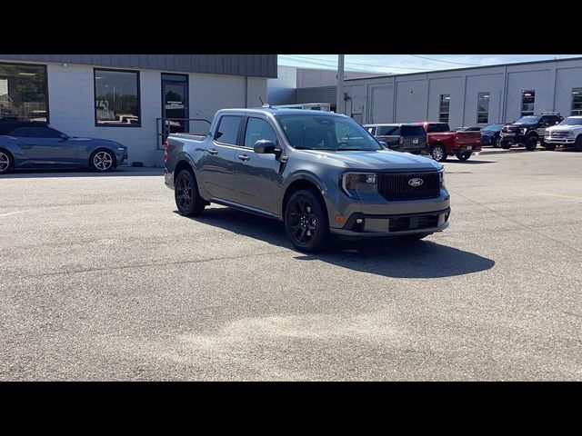 2025 Ford Maverick Lobo Standard