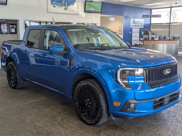 2025 Ford Maverick Lobo Standard