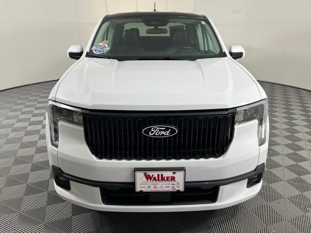 2025 Ford Maverick Lobo Standard