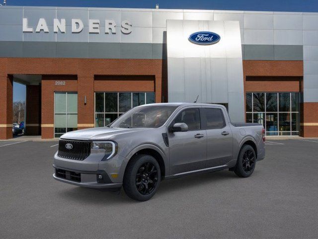 2025 Ford Maverick Lobo Standard
