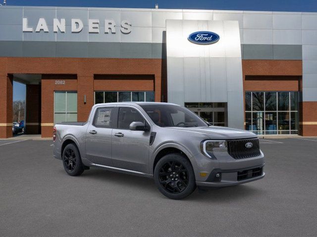 2025 Ford Maverick Lobo Standard