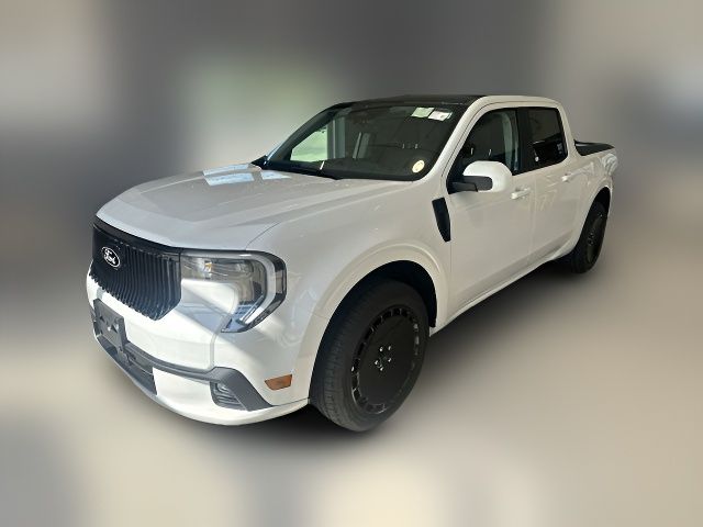 2025 Ford Maverick Lobo Standard