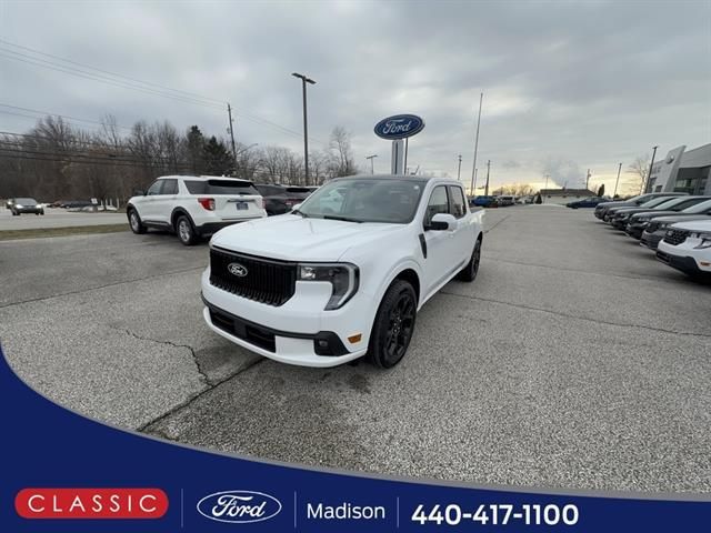 2025 Ford Maverick Lobo Standard
