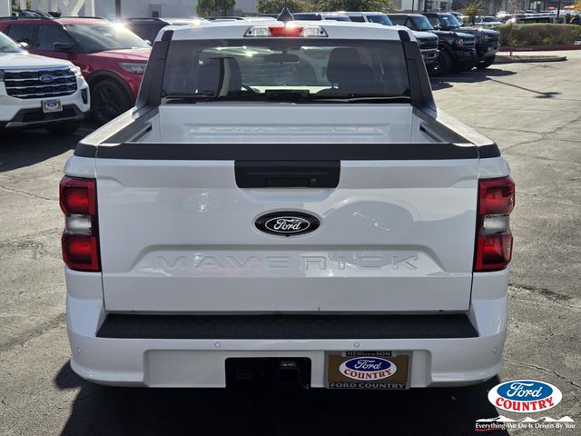 2025 Ford Maverick Lobo Standard