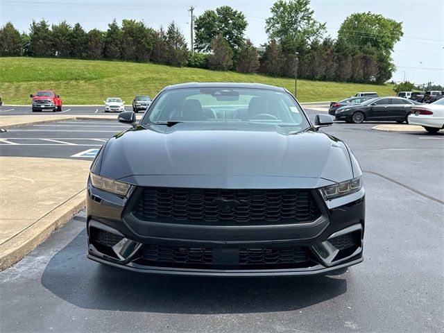 2025 Ford Mustang 