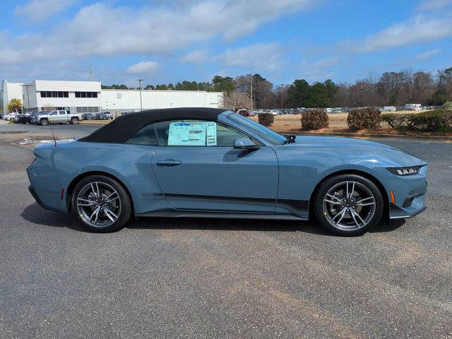 2025 Ford Mustang 