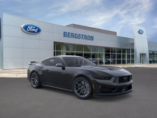 2025 Ford Mustang Dark Horse