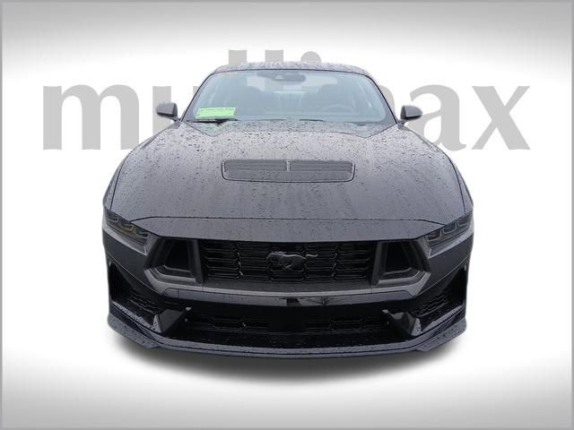 2025 Ford Mustang Dark Horse