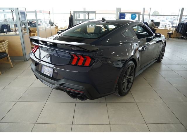 2025 Ford Mustang Dark Horse