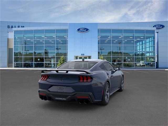 2025 Ford Mustang Dark Horse