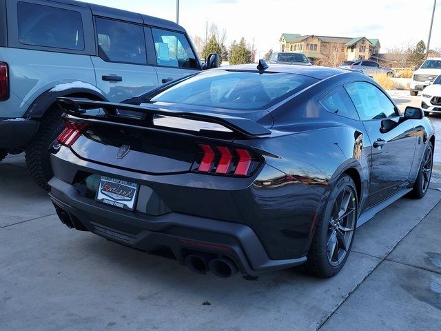 2025 Ford Mustang Dark Horse