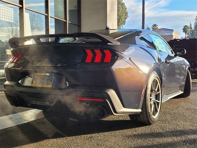 2025 Ford Mustang Dark Horse