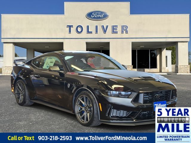 2025 Ford Mustang Dark Horse