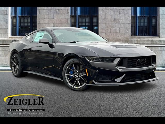 2025 Ford Mustang Dark Horse