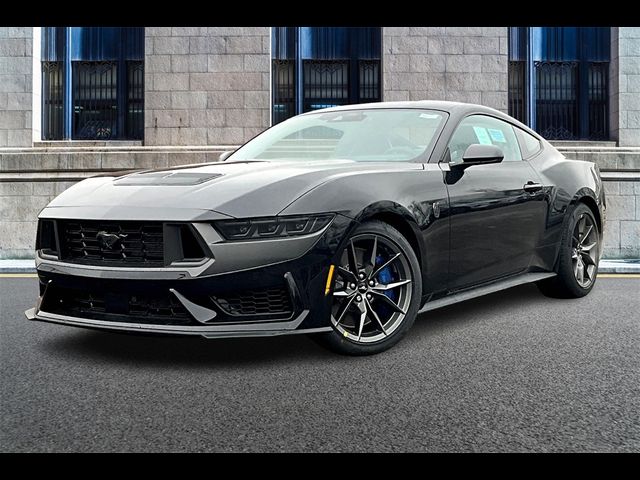 2025 Ford Mustang Dark Horse