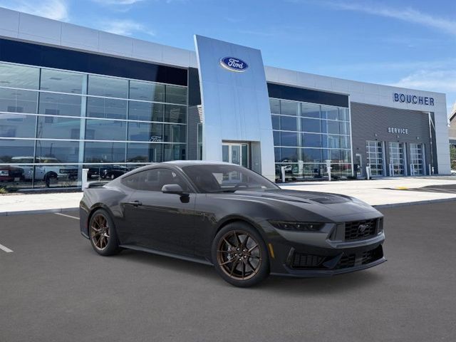 2025 Ford Mustang Dark Horse