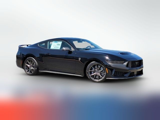 2025 Ford Mustang Dark Horse