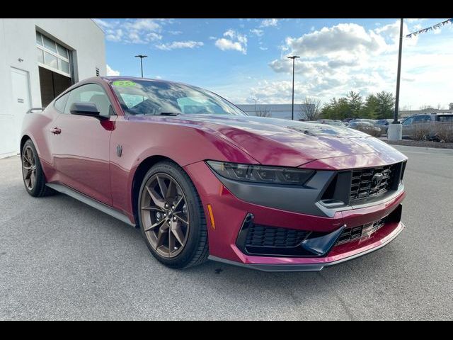 2025 Ford Mustang Dark Horse