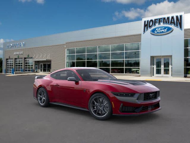 2025 Ford Mustang Dark Horse