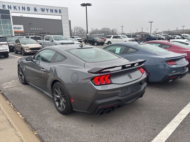 2025 Ford Mustang Dark Horse