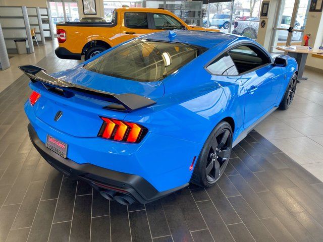 2025 Ford Mustang Dark Horse