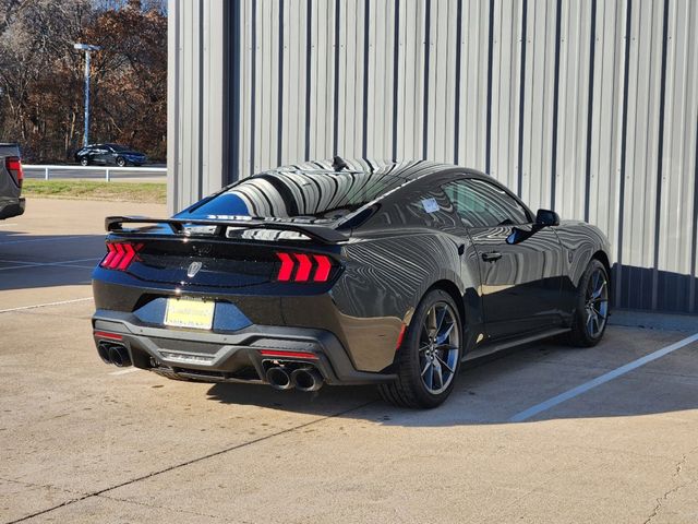 2025 Ford Mustang Dark Horse