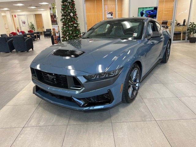 2025 Ford Mustang Dark Horse