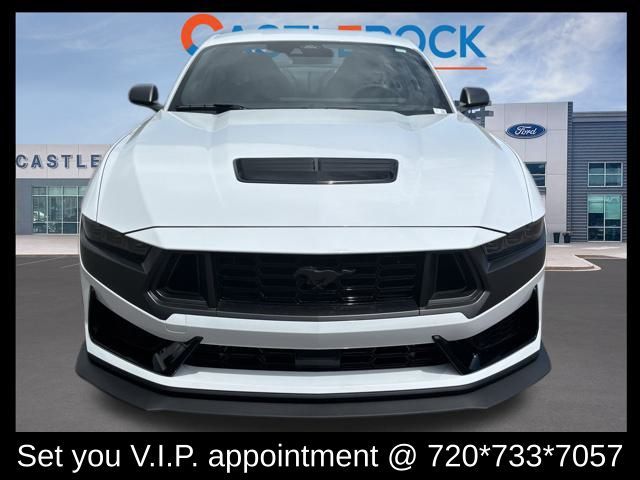 2025 Ford Mustang Dark Horse