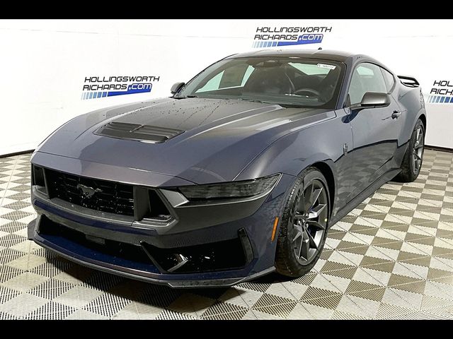 2025 Ford Mustang Dark Horse