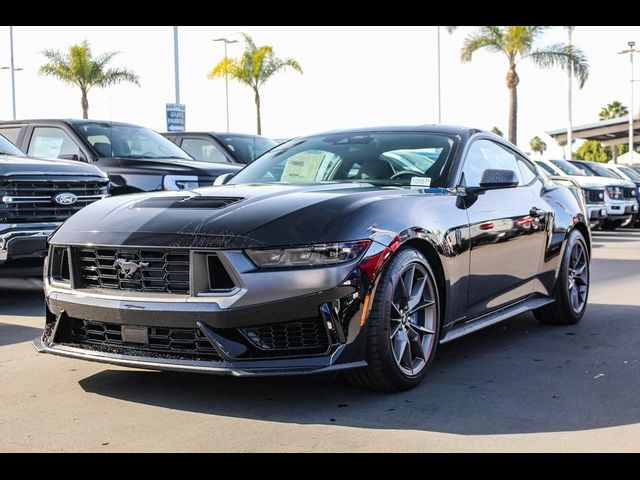 2025 Ford Mustang Dark Horse