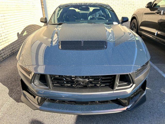 2025 Ford Mustang Dark Horse