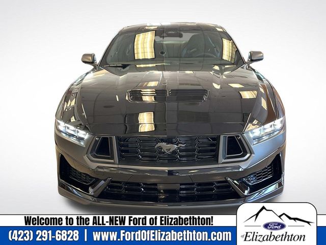 2025 Ford Mustang Dark Horse