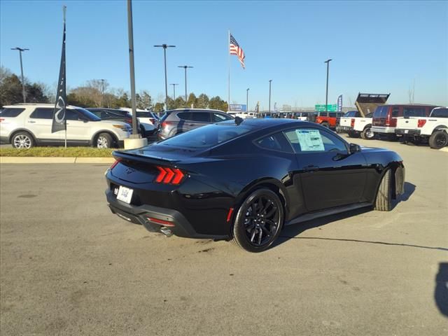 2025 Ford Mustang 