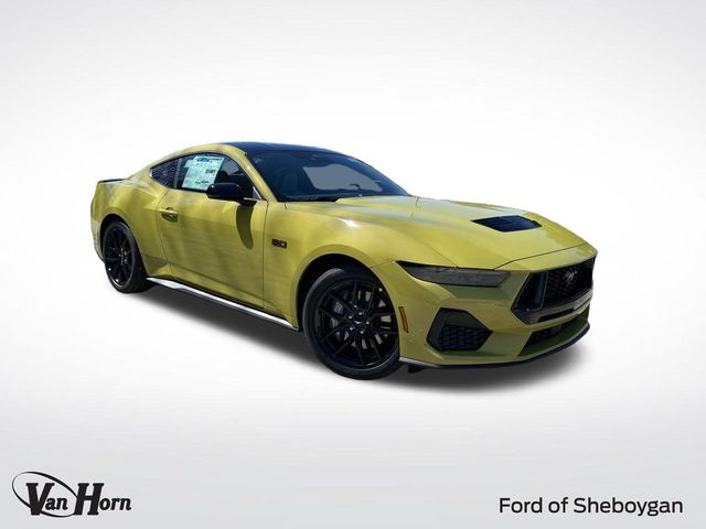 2025 Ford Mustang 