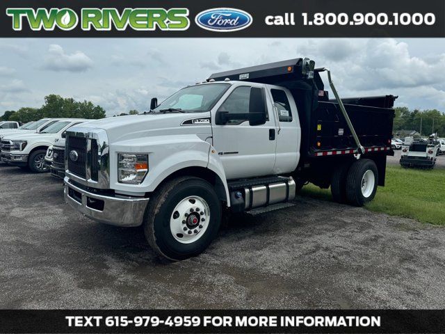 2025 Ford F-750 Base