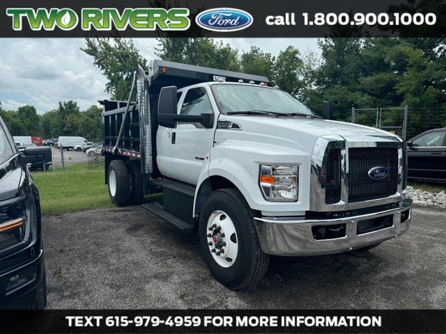 2025 Ford F-750 Base