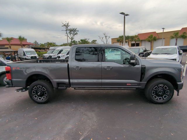 2025 Ford F-250 Platinum