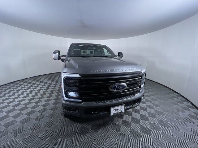 2025 Ford F-250 Platinum