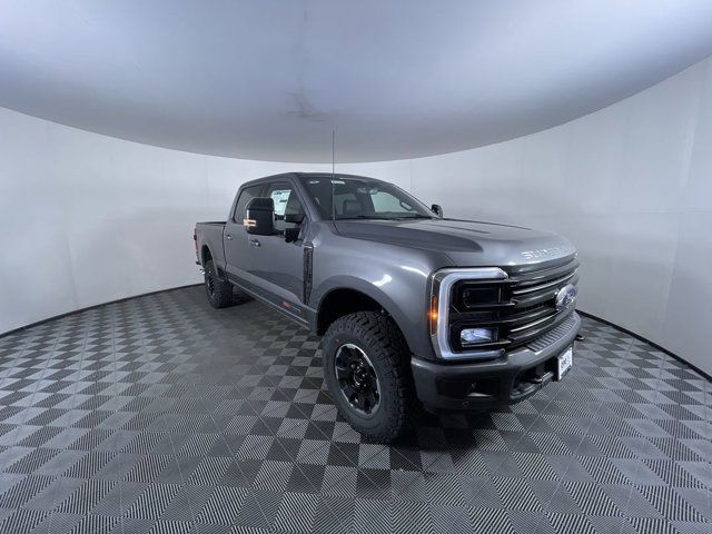 2025 Ford F-250 Platinum