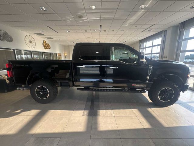 2025 Ford F-250 Platinum