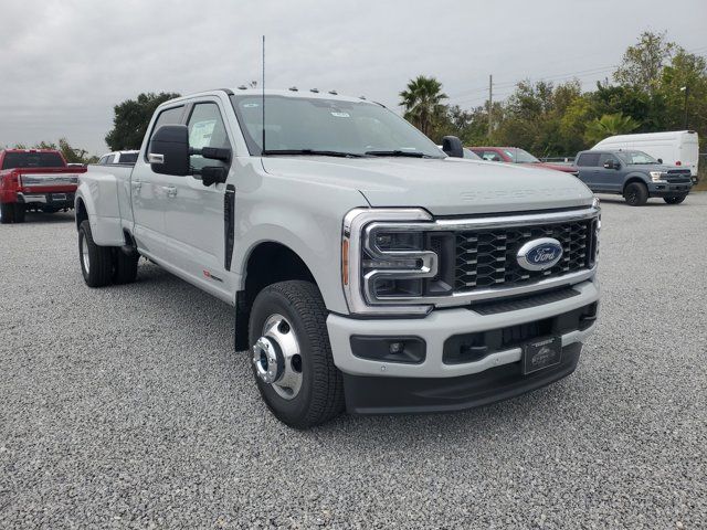 2025 Ford F-350 Platinum