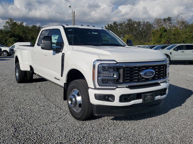 2025 Ford F-350 Platinum